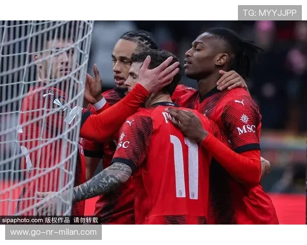 吉鲁门前抢点点头建功AC米兰领先